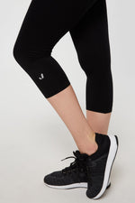 The Best Women's Gym Wear - Jerf Captiva Black Leggings - Jerf Sport UK