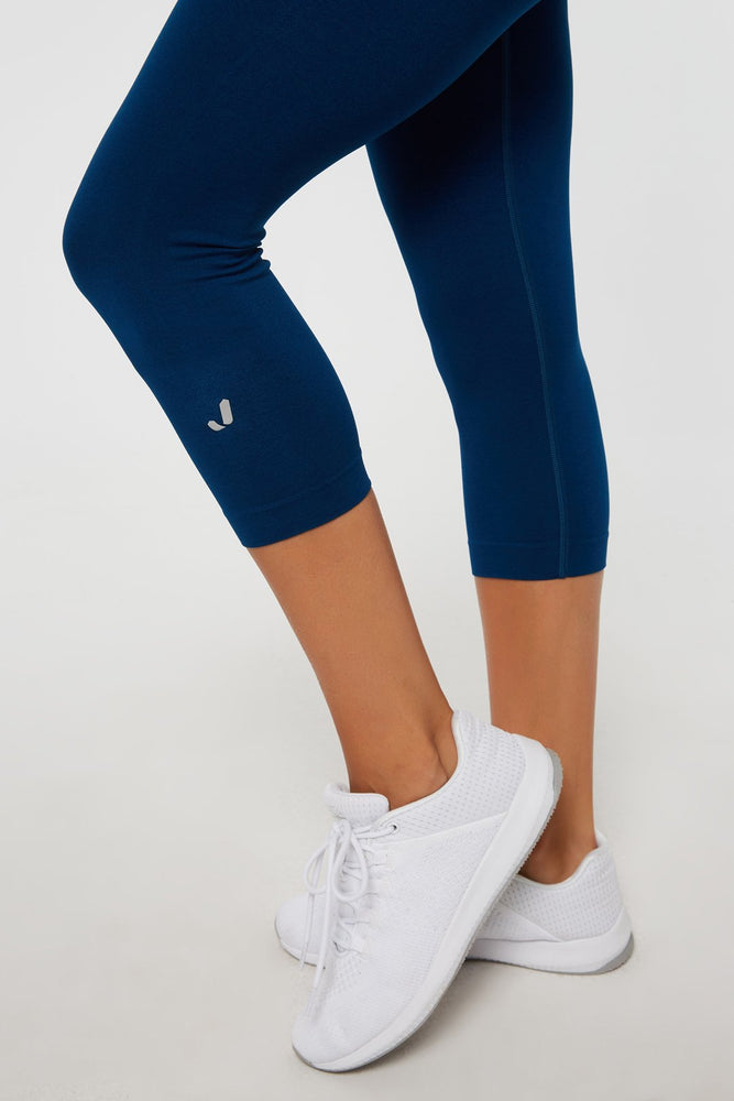 The Best Women's Gym Wear - Jerf Captiva Solid Navy Blue Leggings - Jerf Sport UK